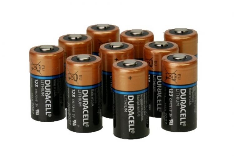 Beschikbaarheid Duracell batterijen Zoll AED Plus